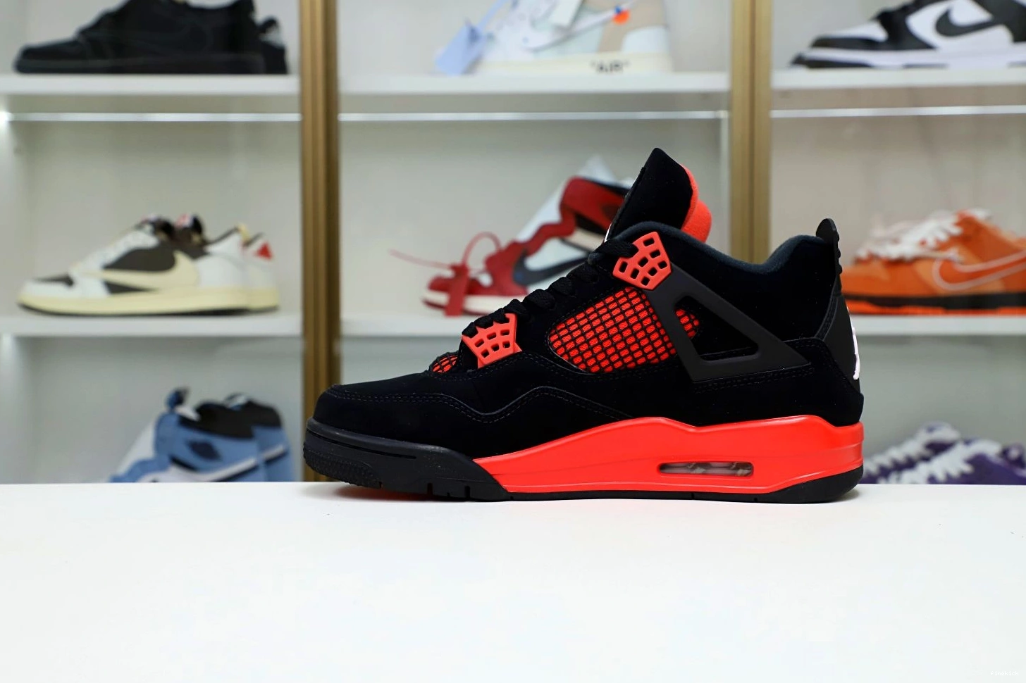 AIR 'RED RETRO 4 JORDAN THUNDER' 0905